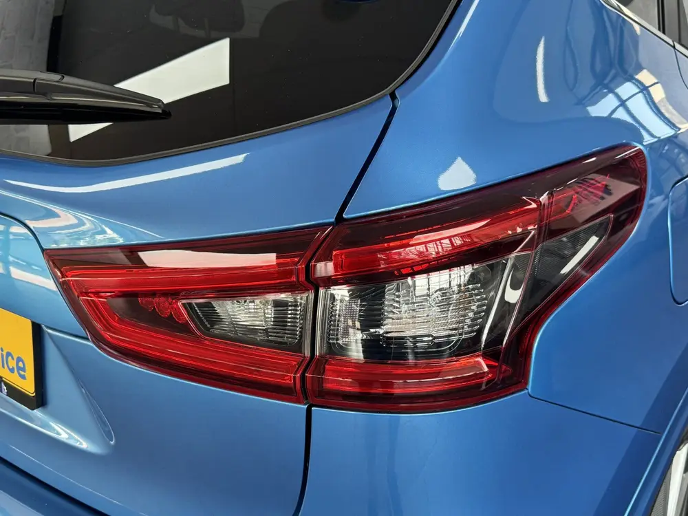 Nissan Qashqai 1.3 DIG-T Tekna BOSE Pano 360camera Elekt Sto uit 2019, foto 8