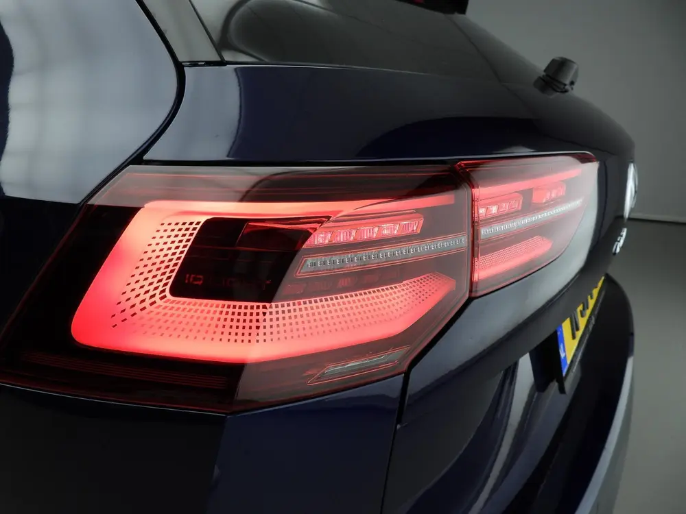Volkswagen Golf Variant 1.5 eTSI R-Line | Harman/Kardon | Ca uit 2022, foto 19
