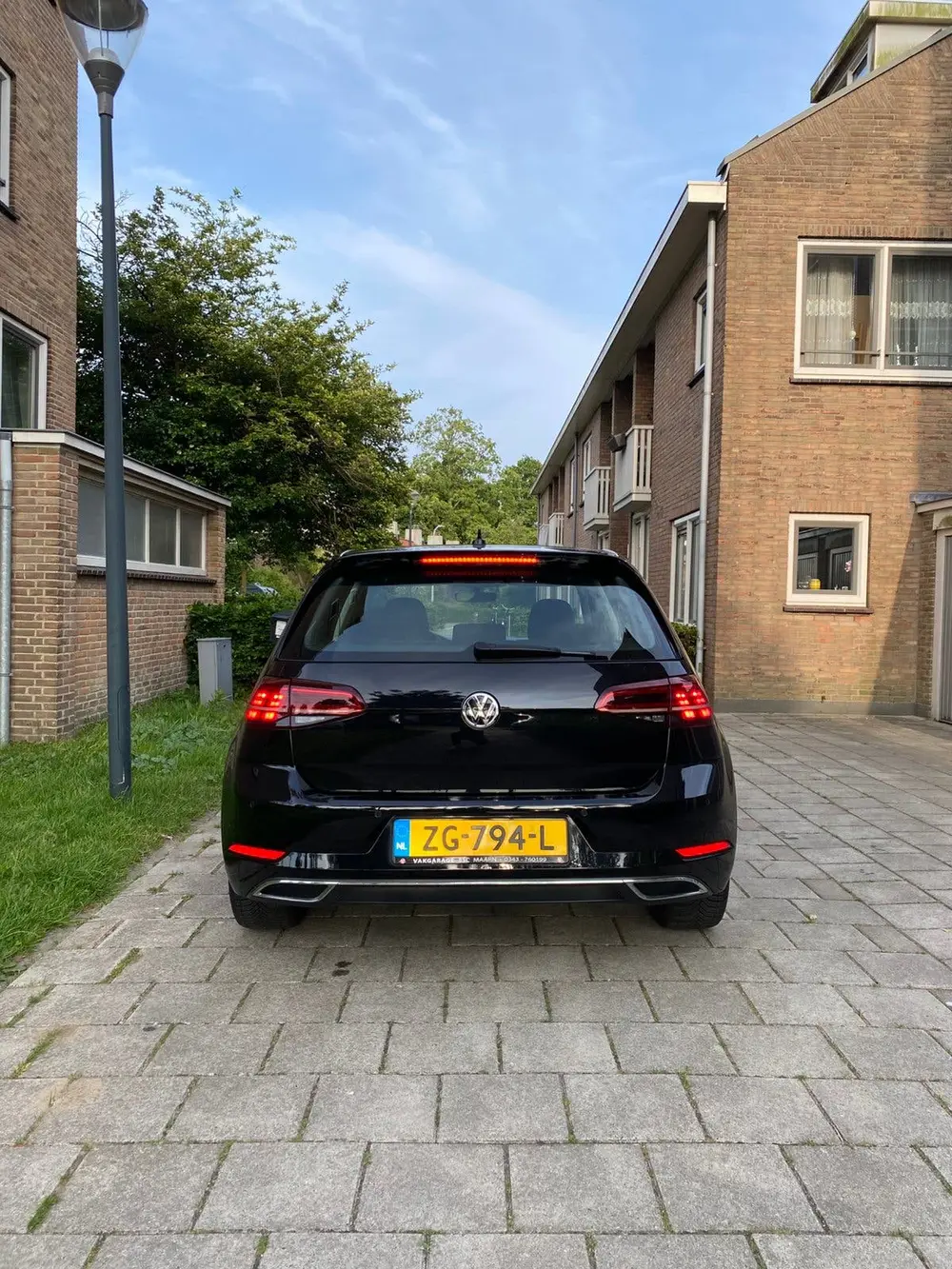 Volkswagen Golf VII Golf 1.5 TSI 130 DSG Highline ORG.NL LED CARPLAY MASSAGE uit 2019, foto 2