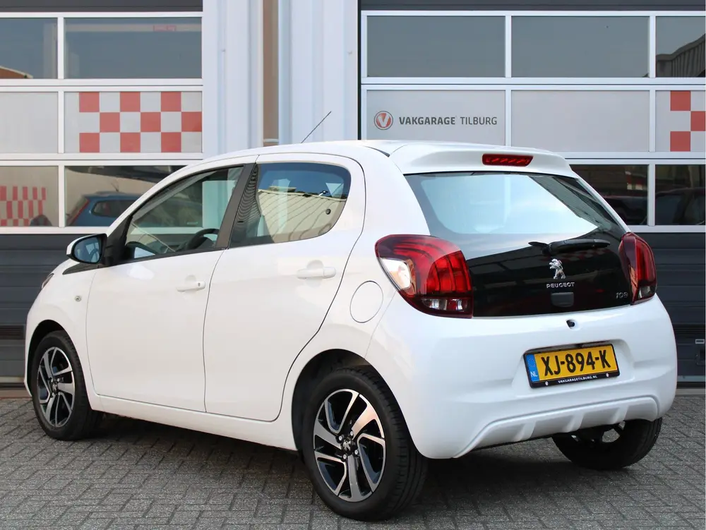 Peugeot 108 1.0 e-VTi Allure Automaat uit 2019, foto 2
