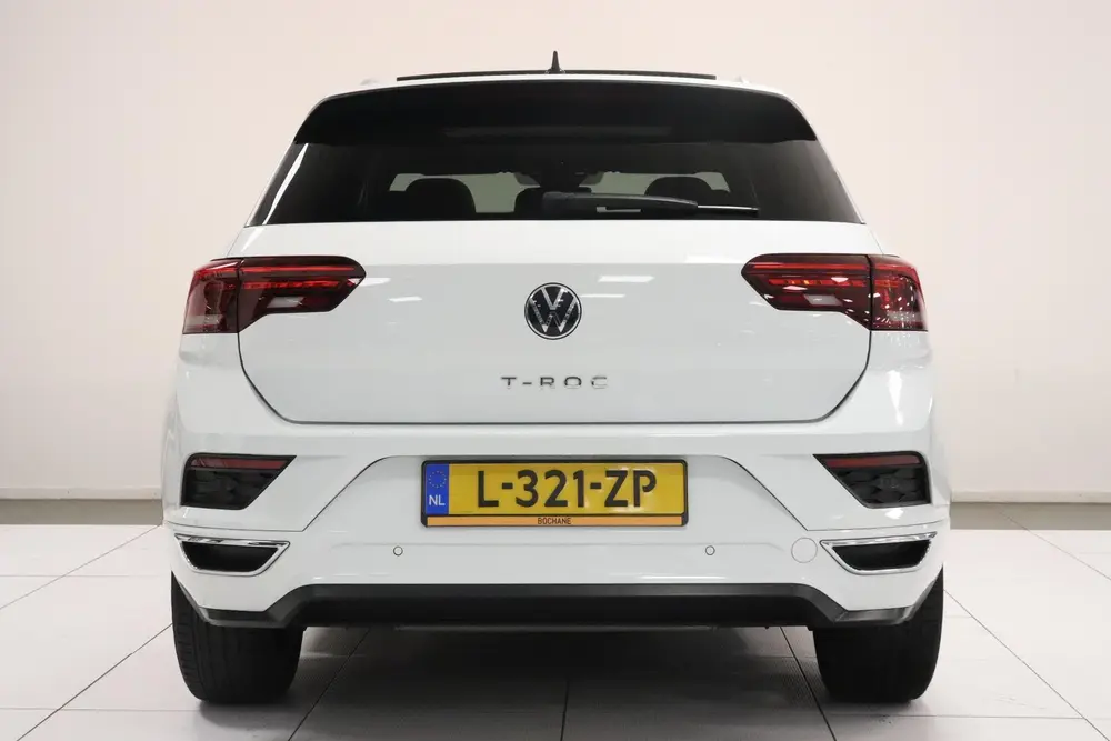 Volkswagen T-Roc 1.5 TSI 3x R-line | Pano | Camera | Navigat uit 2021, foto 19