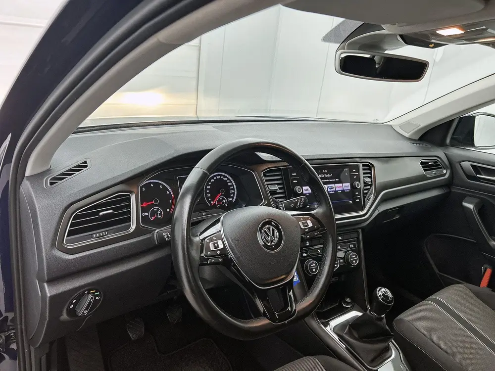 Volkswagen T-Roc 1.5 TSI Style | ACHTERUITRIJCAMERA | TREKHA uit 2019, foto 17