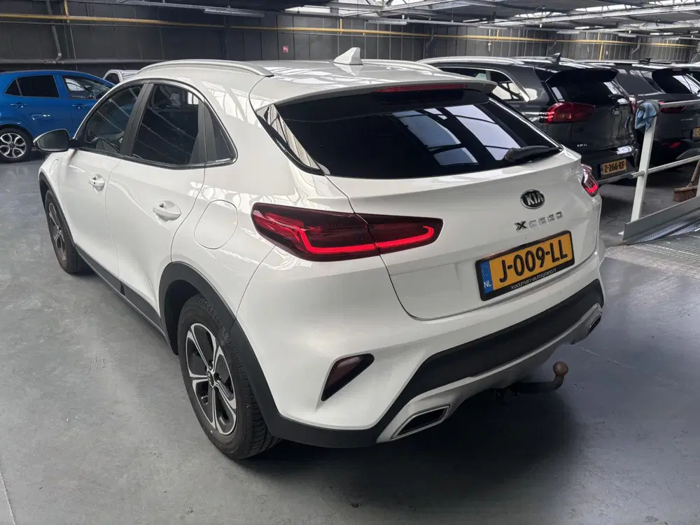 Kia XCeed 1.6 GDi PHEV DynamicPlusLine uit 2020, foto 20