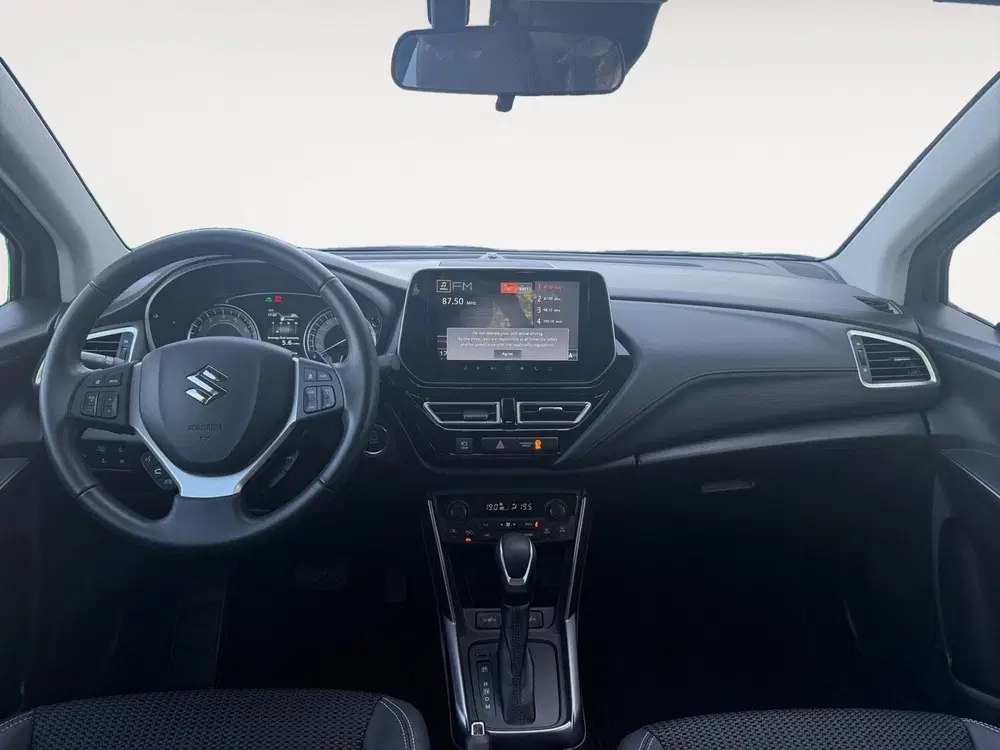 Suzuki S-Cross 1.5 Hybrid Style uit 2024, foto 11