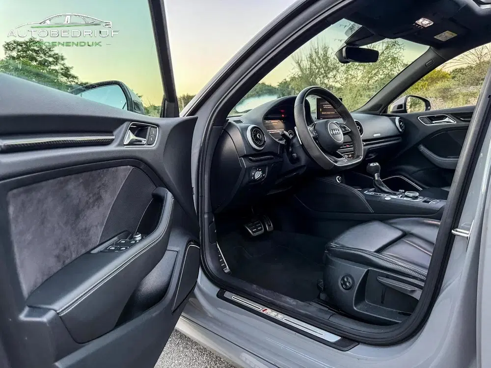 Audi A3 2.5 TFSI RS 3 quattro RS-SEATS CAM PANO PD uit 2020, foto 14