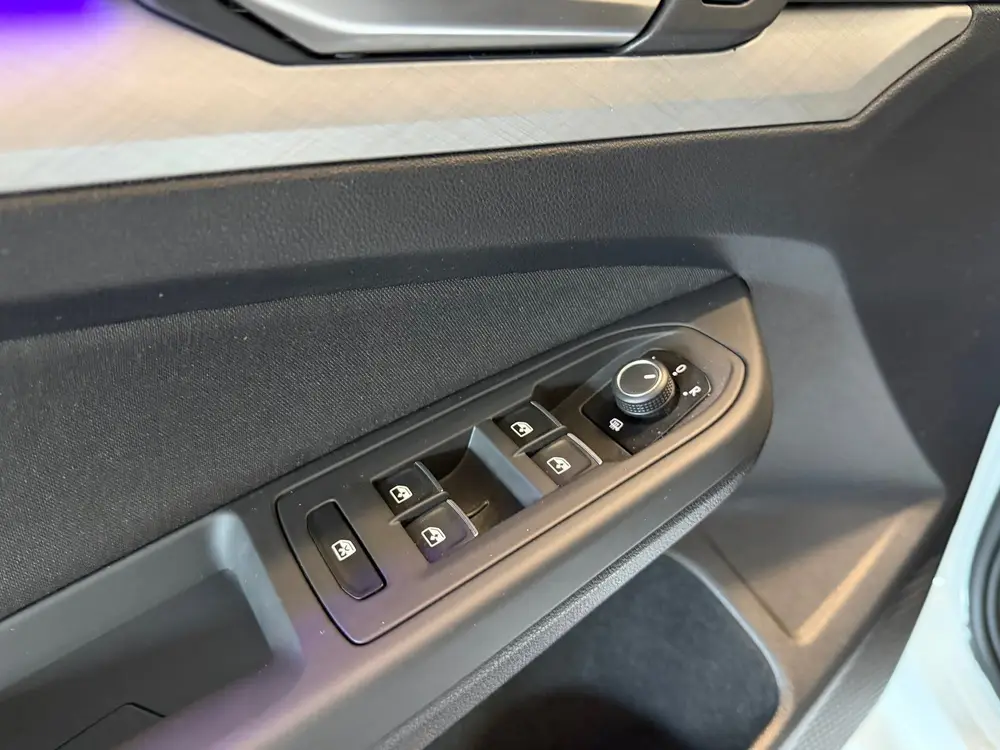 Volkswagen GOLF 1.0 TSI Business, CP NAVIGATIE, CRUISE, LED uit 2022, foto 17