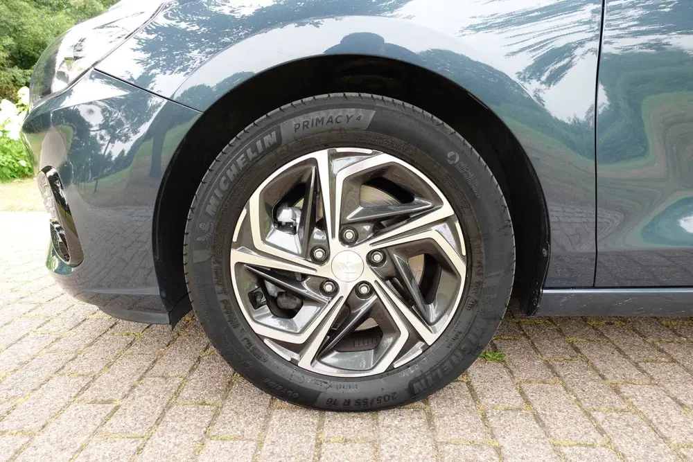 Hyundai i30 1.0 T-GDi MHEV Comfort uit 2024, foto 12