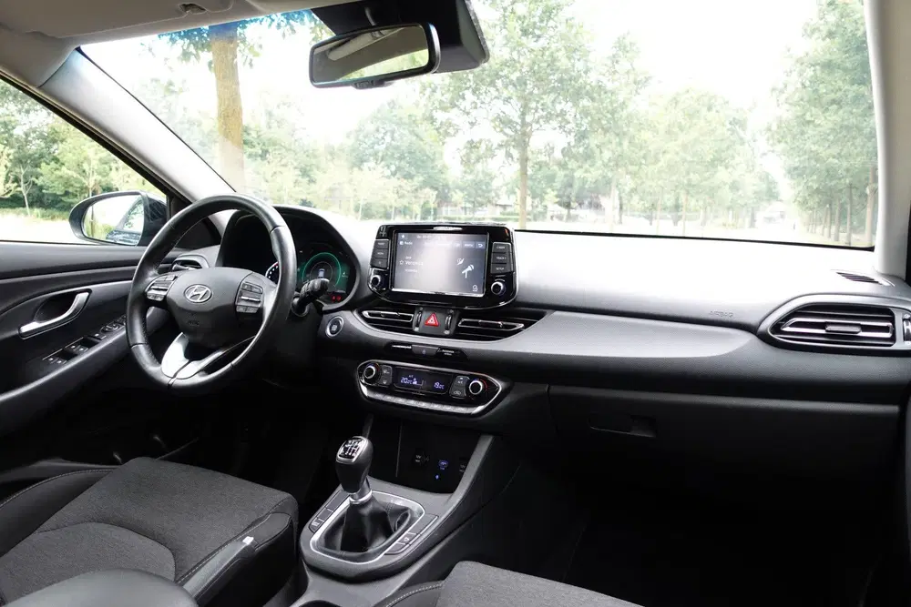 Hyundai i30 1.0 T-GDi MHEV Comfort uit 2024, foto 16