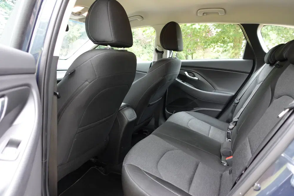 Hyundai i30 1.0 T-GDi MHEV Comfort uit 2024, foto 17