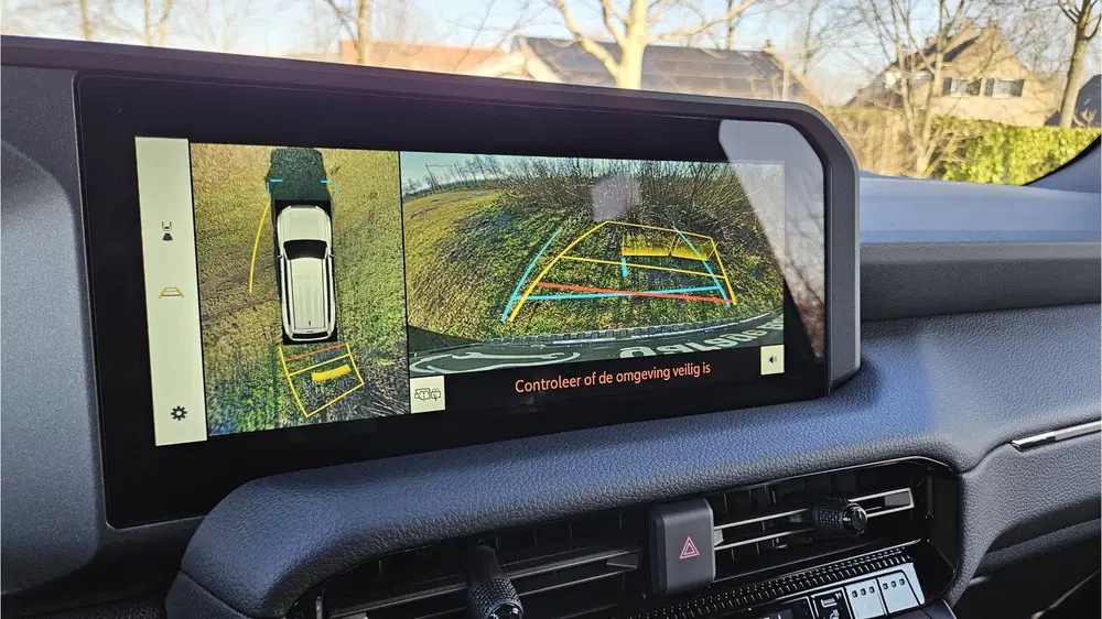 Toyota Land Cruiser 2.8 D-4D Professional Panoramadak BP uit 2024, foto 15
