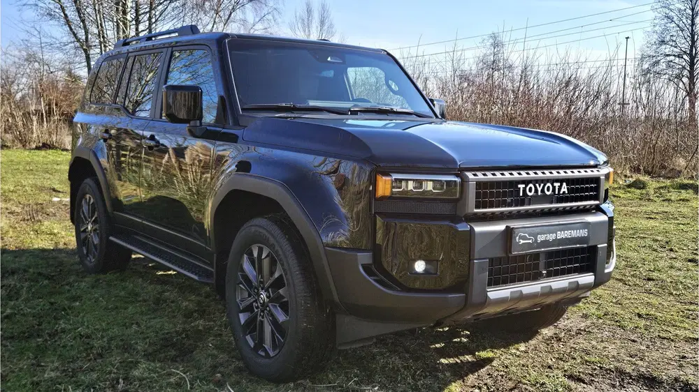 Toyota Land Cruiser 2.8 D-4D Professional Panoramadak BP uit 2024, foto 7