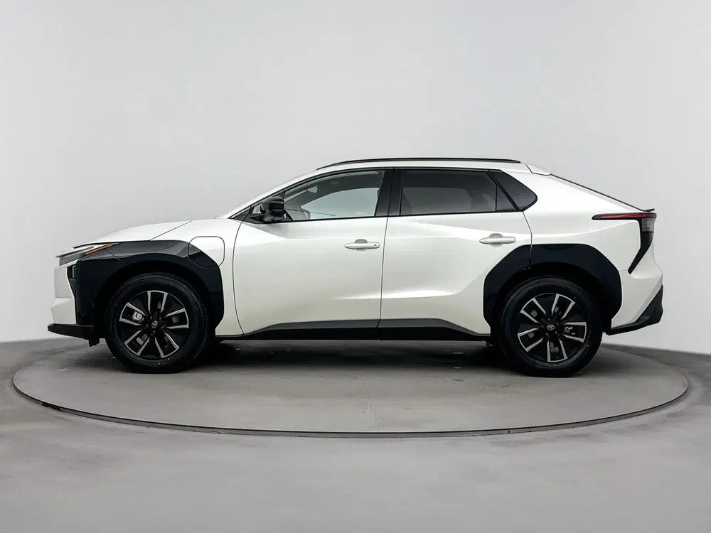 Toyota bZ4X Dynamic 73 kWh (bj 2026 uit 2026, foto 3