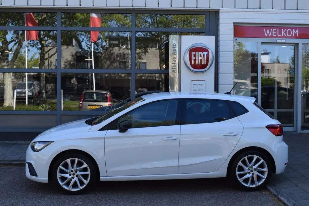 SEAT Ibiza 1.0 MPI FR uit 2023, foto 2