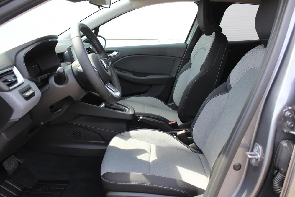 Mitsubishi Colt 1.6 HEV Intense uit 2026, foto 6