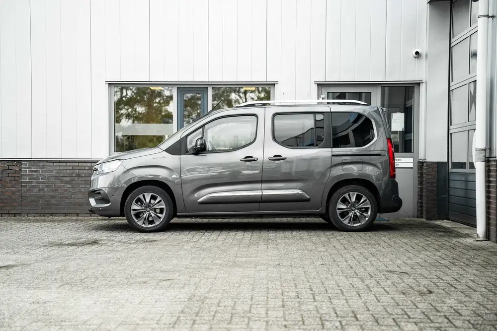 Toyota Proace PROACE Verso uit 2022, foto 10