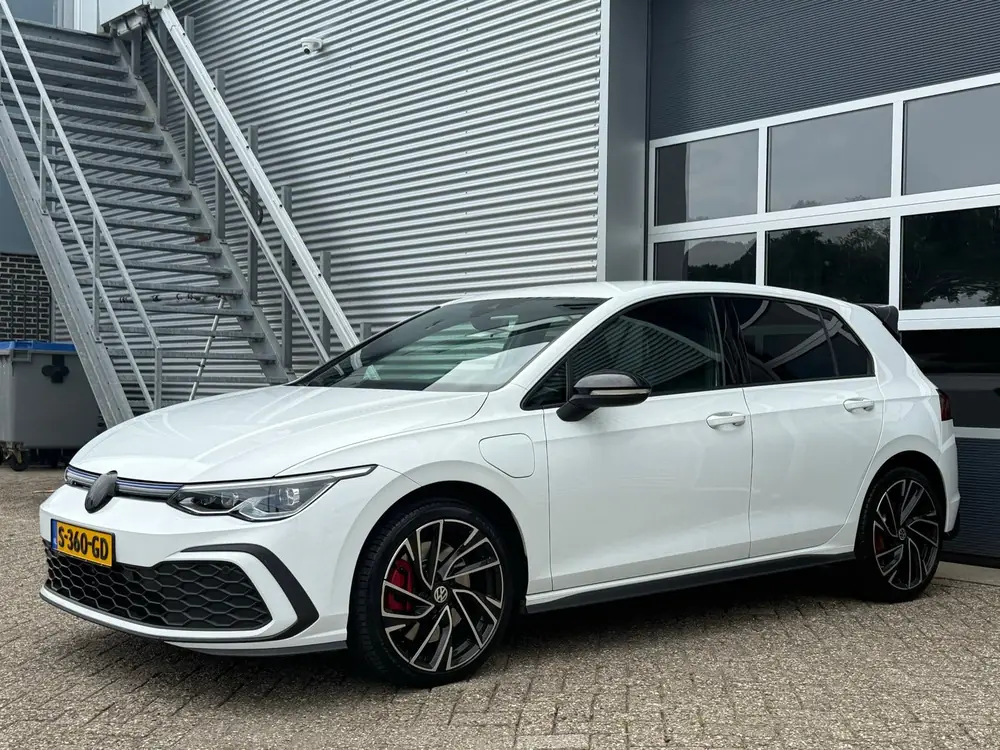 Volkswagen Golf GTE 1.4 245pk DSG Camera Carplay Adaptief uit 2020, foto 3