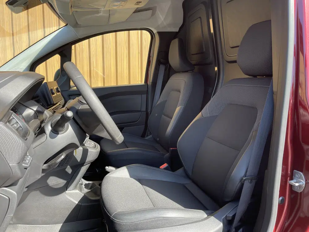 Renault Kangoo 1.3 TCe uit 2024, foto 12