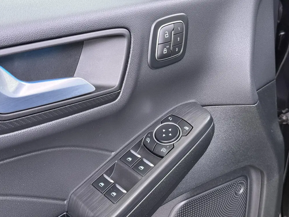 Ford Kuga 2.5 PHEV ST-Line X NIEUWE AUTO uit 2026, foto 17