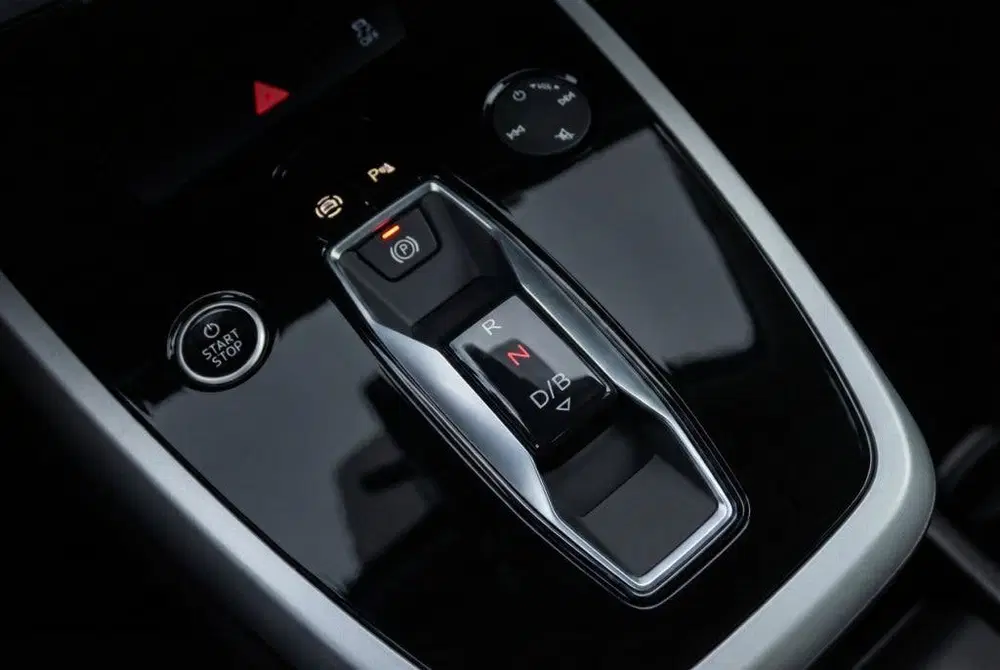 Audi Q4 e-tron 40 e-tron 204 PK l Adaptive Cruise (bj 202 uit 2023, foto 17
