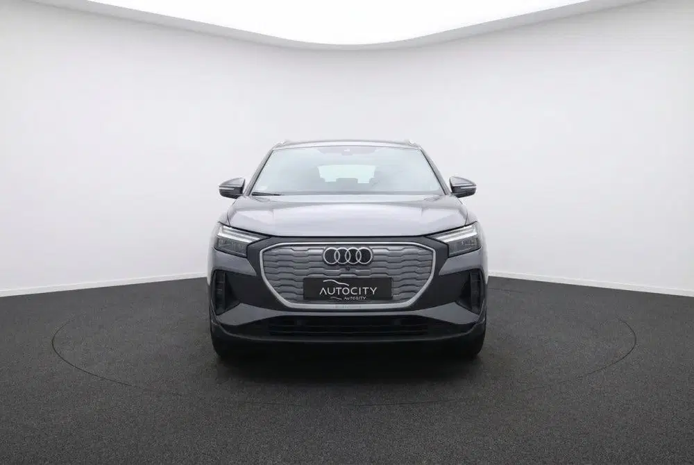 Audi Q4 e-tron 40 e-tron 204 PK l Adaptive Cruise (bj 202 uit 2023, foto 2