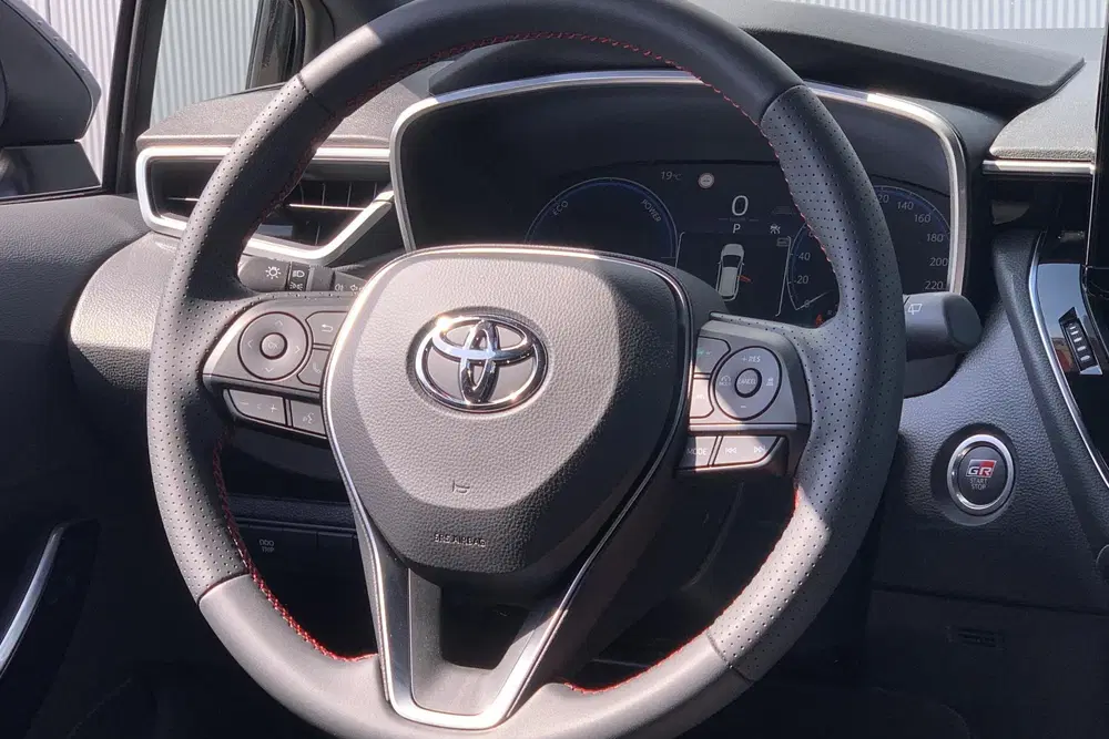 Toyota Corolla Hybrid 140 GR Sport uit 2026, foto 11