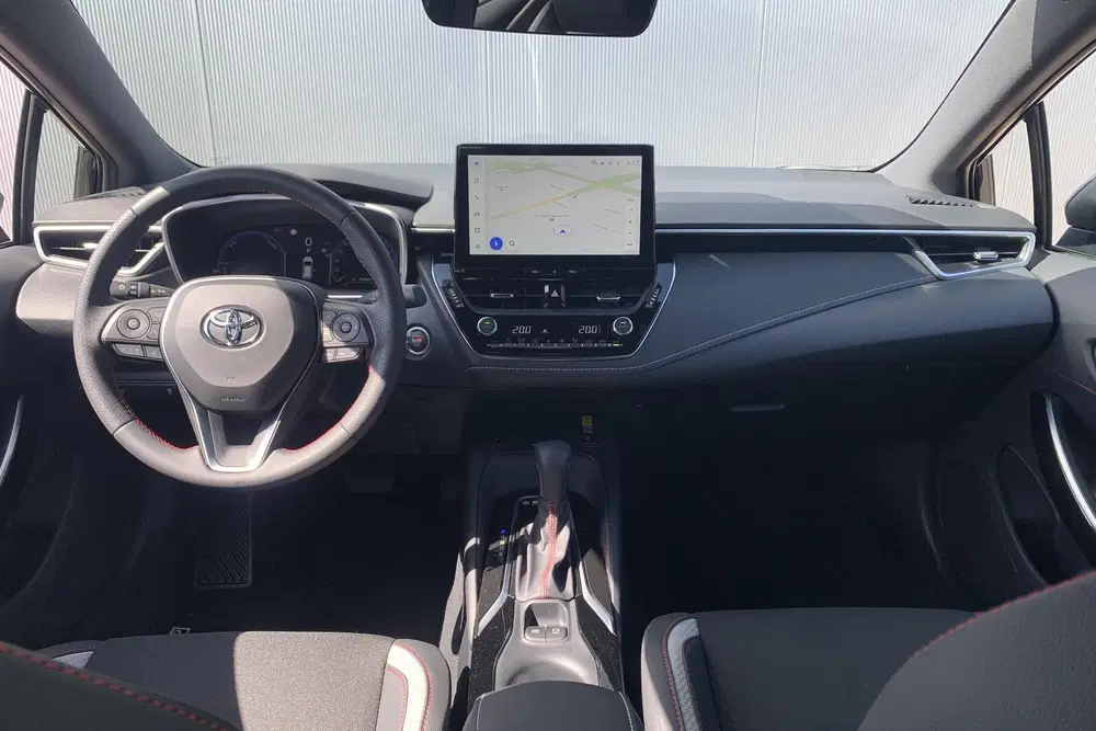 Toyota Corolla Hybrid 140 GR Sport uit 2026, foto 9