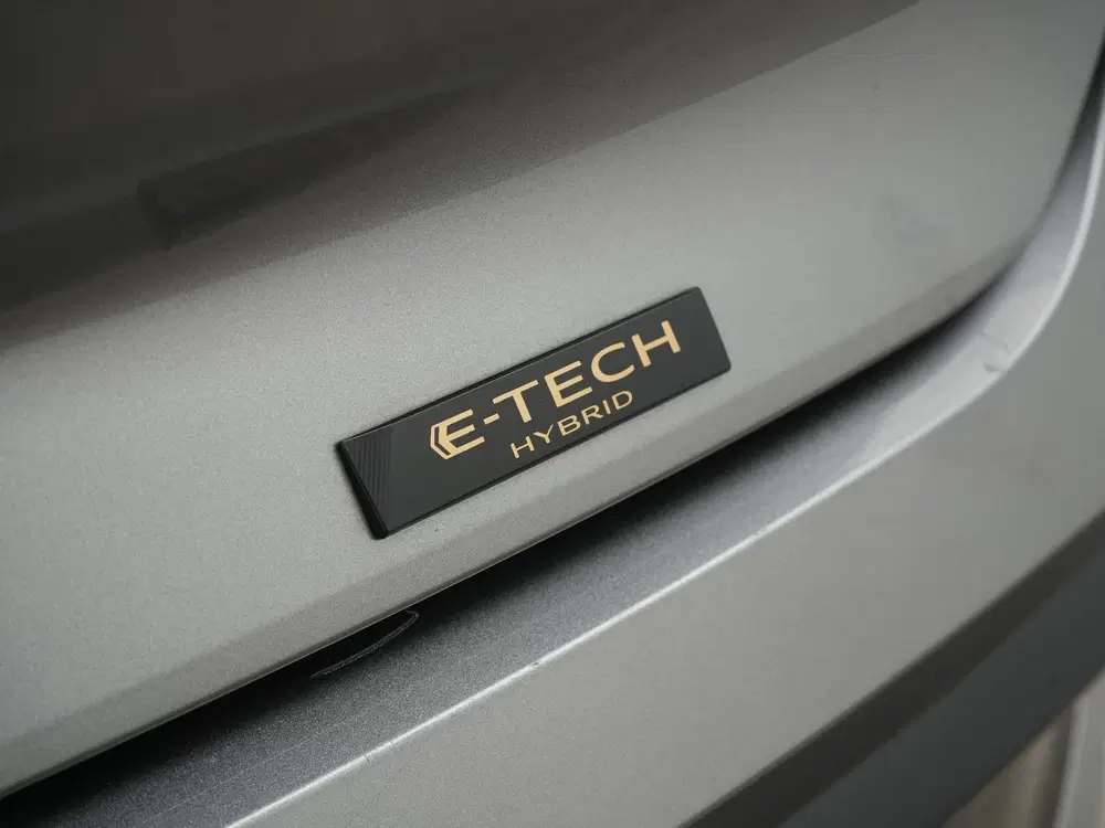 Renault Rafale 1.2 E-TECH FULL HYBRID 200PK TECHNO uit 2025, foto 17