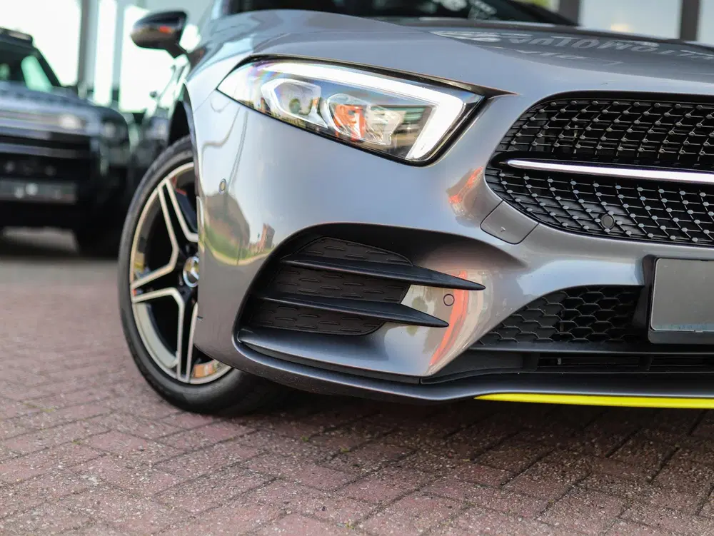 Mercedes-Benz A-Klasse 250 e Business Solution AMG Limited uit 2021, foto 13