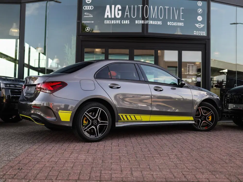 Mercedes-Benz A-Klasse 250 e Business Solution AMG Limited uit 2021, foto 14