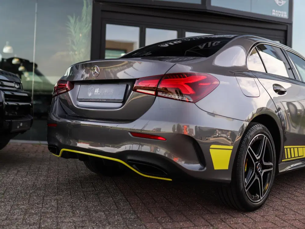 Mercedes-Benz A-Klasse 250 e Business Solution AMG Limited uit 2021, foto 15