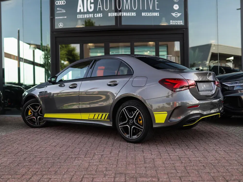 Mercedes-Benz A-Klasse 250 e Business Solution AMG Limited uit 2021, foto 19