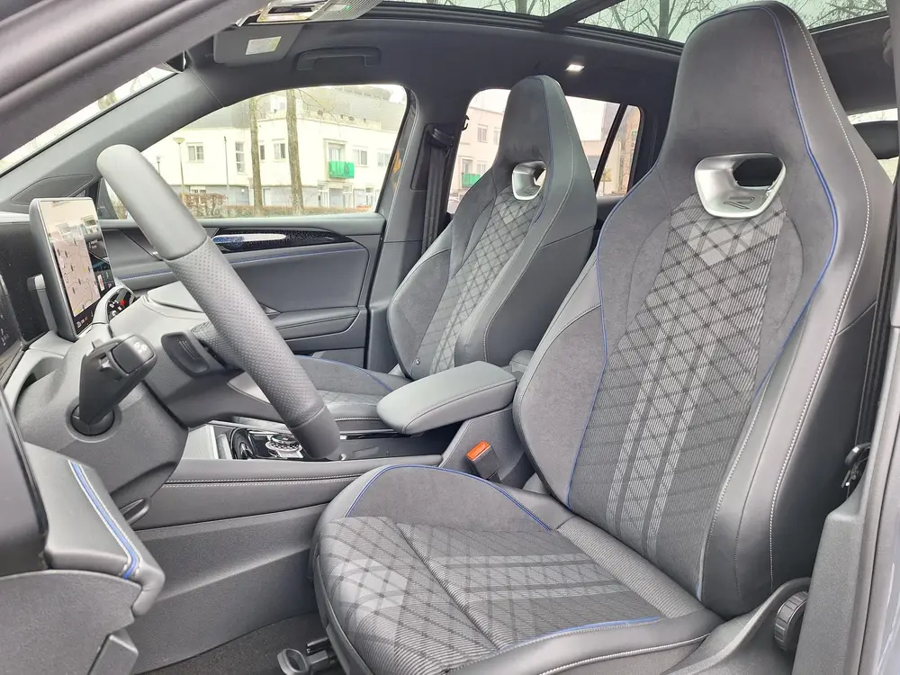 Volkswagen Tiguan Hybrid 272pk DSG R-Line (Pano,Trekhaak,Cam uit 2025, foto 12