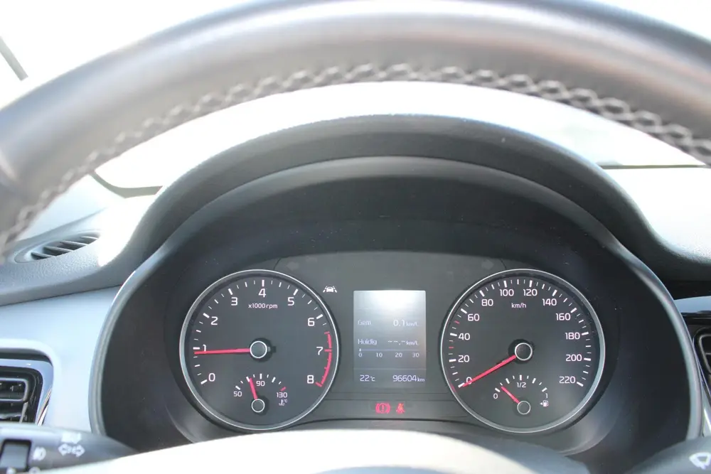 Kia Stonic 1.0 T-GDi DynamicPlusLine NAVIGATIE, ACHTERUITRIJ uit 2019, foto 18