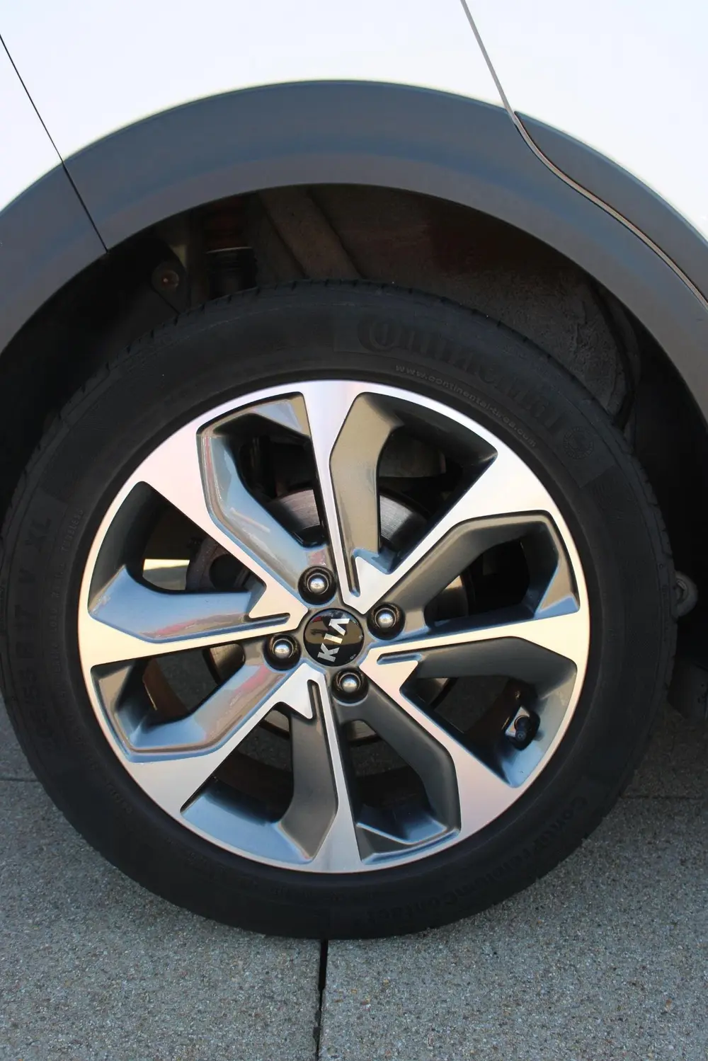 Kia Stonic 1.0 T-GDi DynamicPlusLine NAVIGATIE, ACHTERUITRIJ uit 2019, foto 9