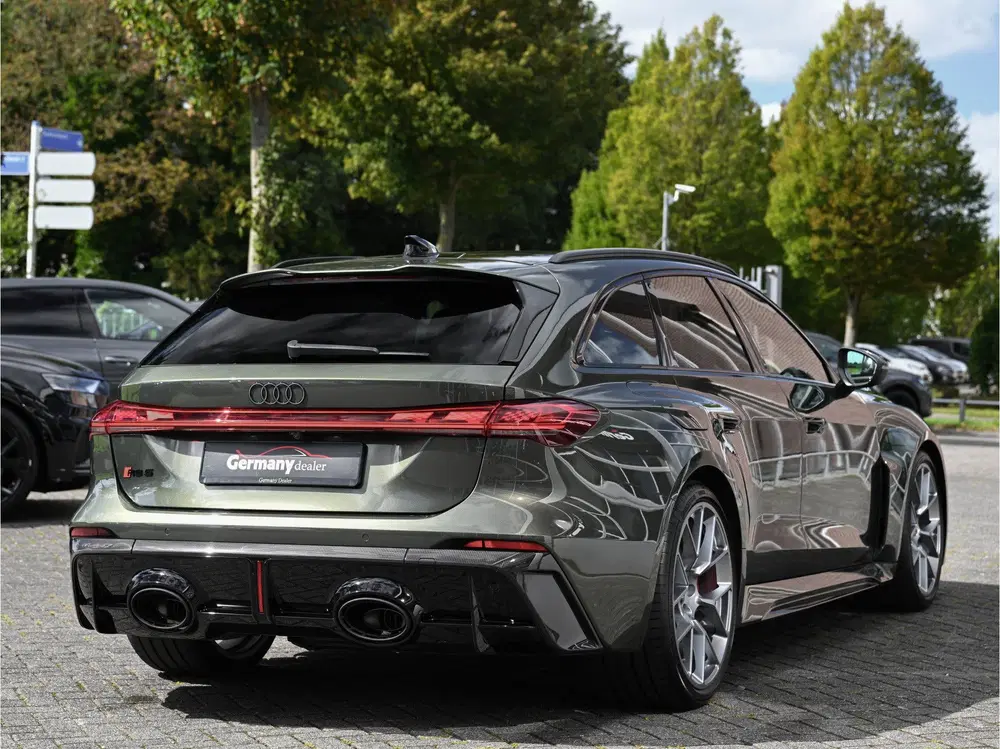 Audi RS5 RS5 2.9TFSI V6 BiTurbo 639pk eHybrid Quatt uit 2026, foto 5
