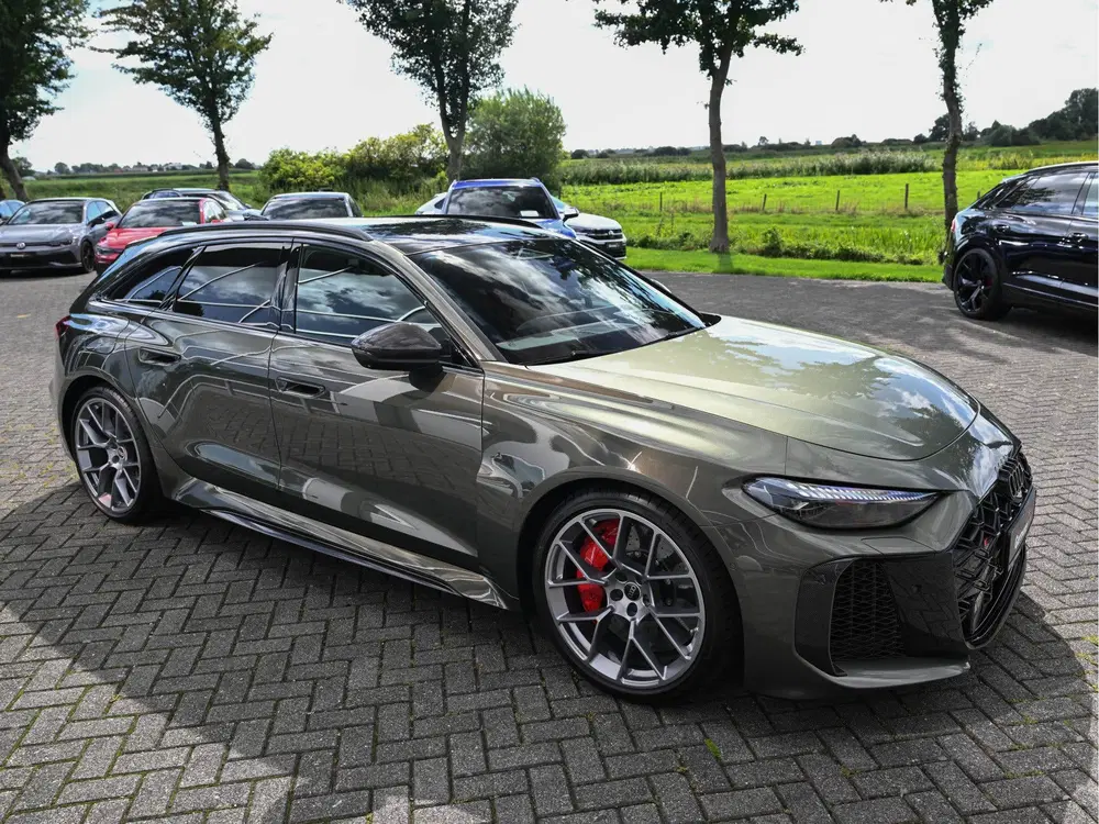 Audi RS5 RS5 2.9TFSI V6 BiTurbo 639pk eHybrid Quatt uit 2026, foto 6
