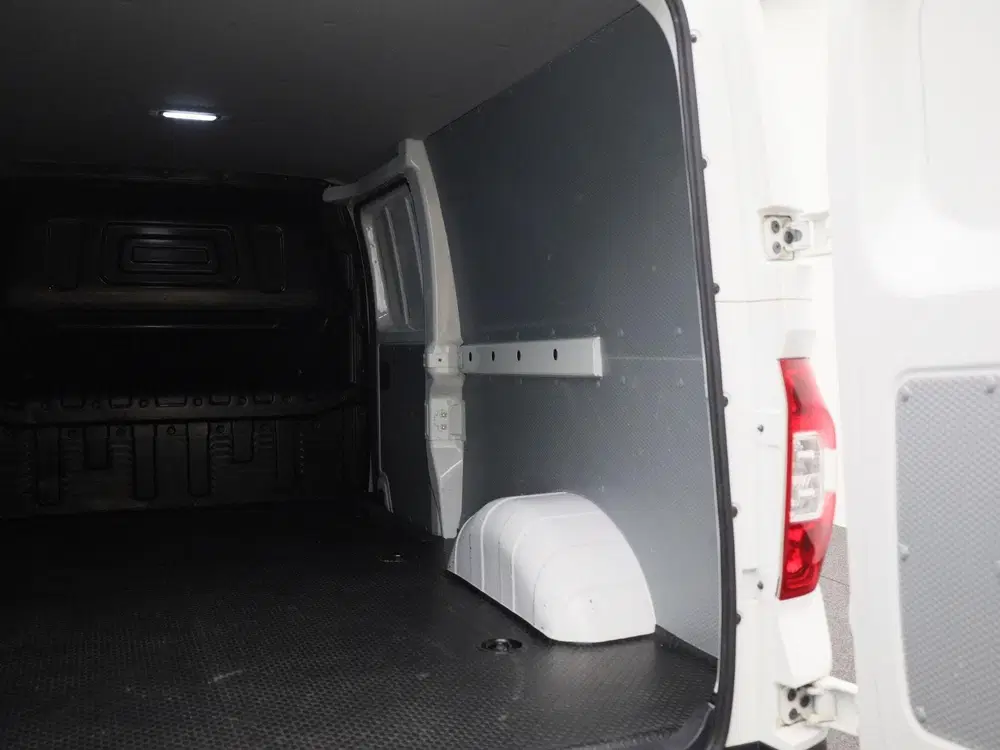 Maxus eDeliver 3 L2 SWB 50 kWh Aut. uit 2023, foto 16