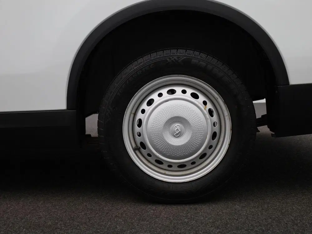 Maxus eDeliver 3 L2 SWB 50 kWh Aut. uit 2023, foto 18