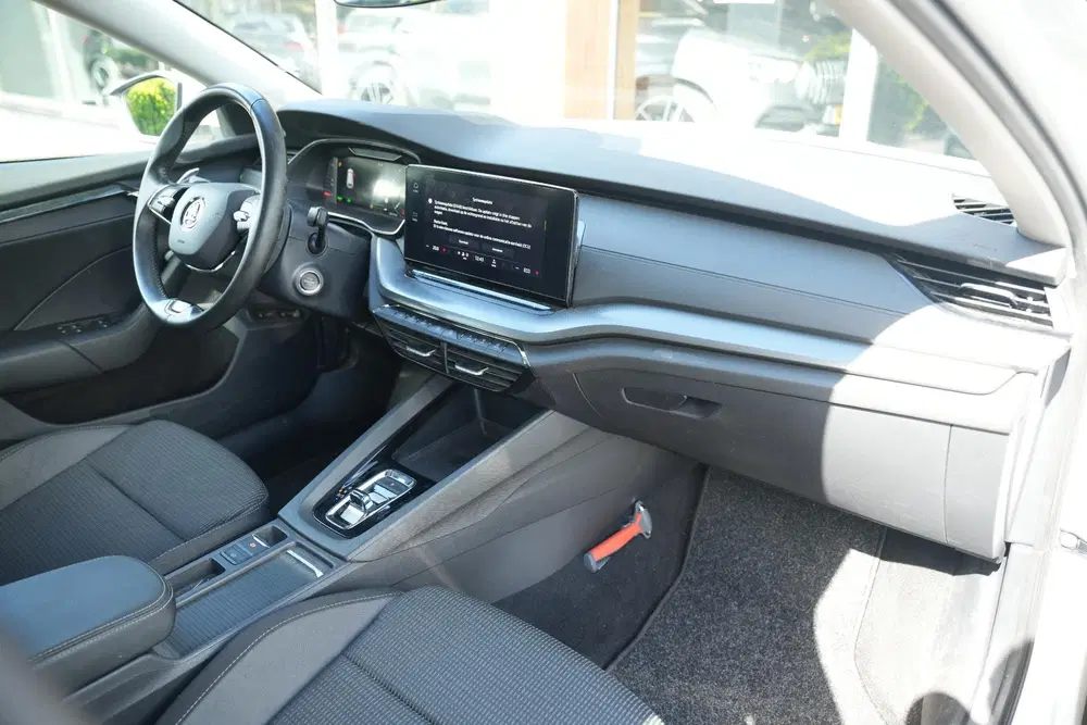 Skoda Octavia 1.4 TSI iV PHEV Business Edition Adaptie uit 2022, foto 4