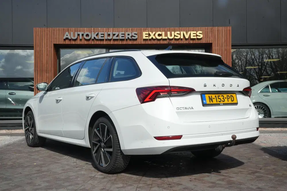 Skoda Octavia 1.4 TSI iV PHEV Business Edition Adaptie uit 2022, foto 7