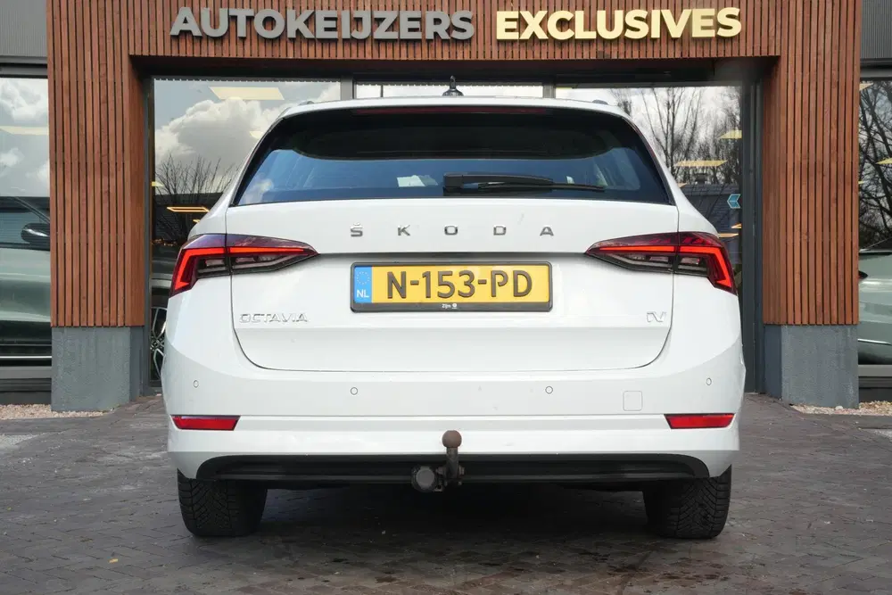 Skoda Octavia 1.4 TSI iV PHEV Business Edition Adaptie uit 2022, foto 9
