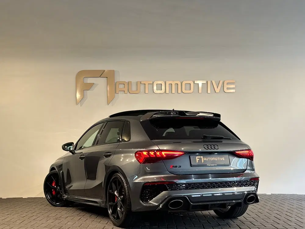 Audi RS3 2.5 TFSI quattro Pano uit 2022, foto 7