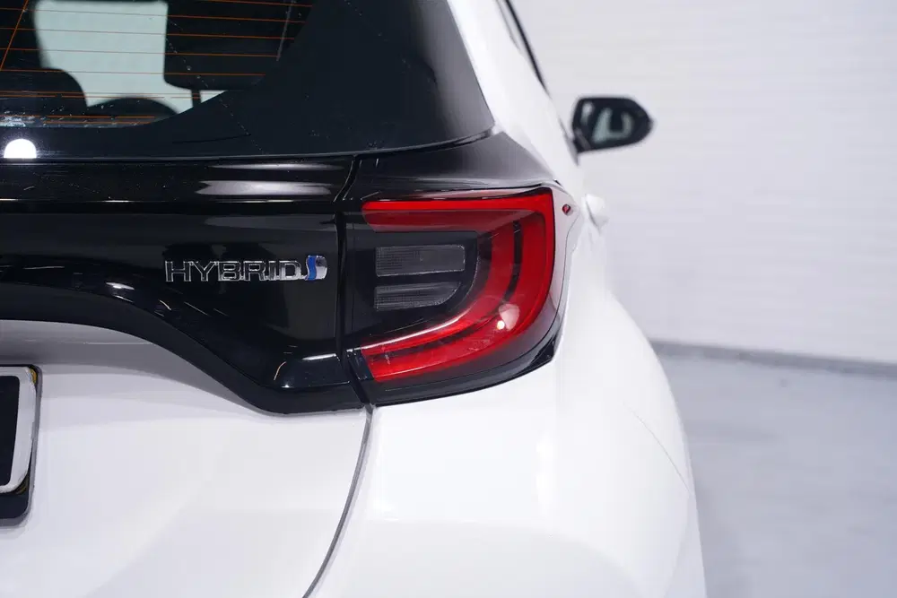 Toyota Yaris 1.5 Hybrid Dynamic NAP 1e eigenaar Camera uit 2021, foto 14