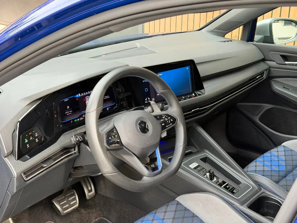 Volkswagen Golf 2.0 TSI R 4Motion 320PK PANO CAMERA STOELVER uit 2021, foto 15