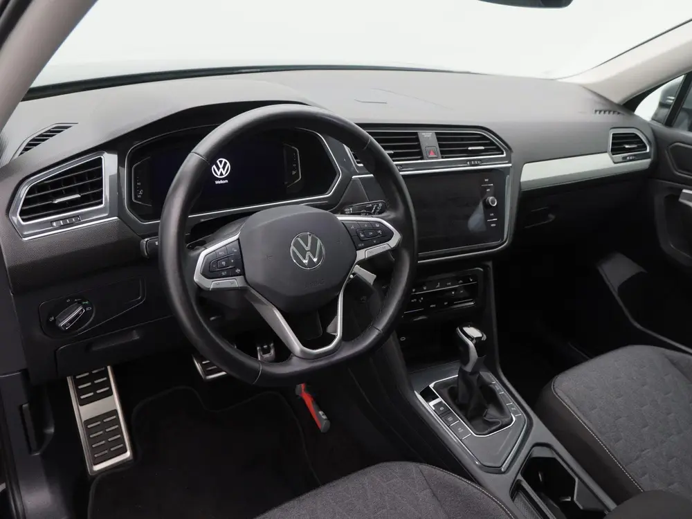 Volkswagen Tiguan Allspace 1.5 TSi 150 Pk Automaat Move 7p. uit 2024, foto 3