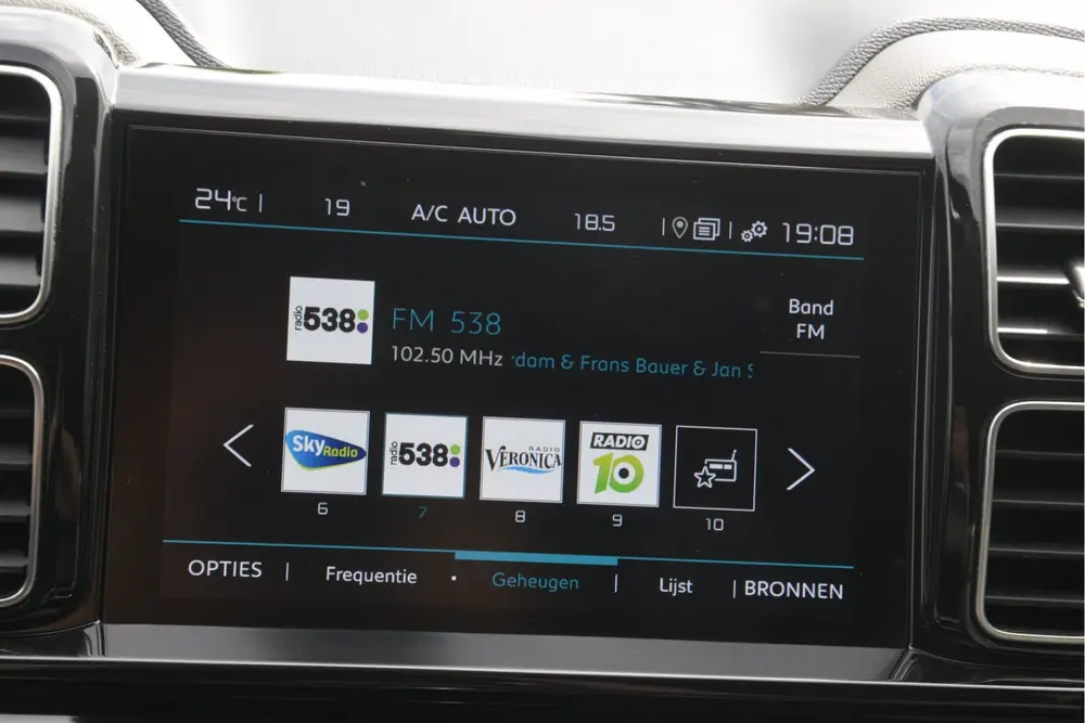 Citroën C5 Aircross 1.2 PureTech Feel Carplay uit 2019, foto 16