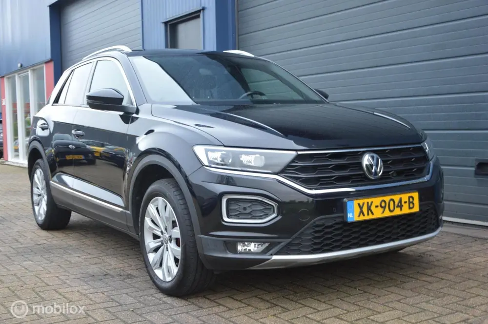 Volkswagen T-Roc 1.5 TSI Sport,Virtual,Trekhaak uit 2019, foto 2