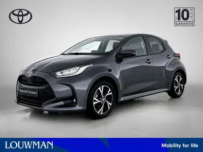 Toyota Yaris 1.5 Hybrid 115 First Edition uit 2025