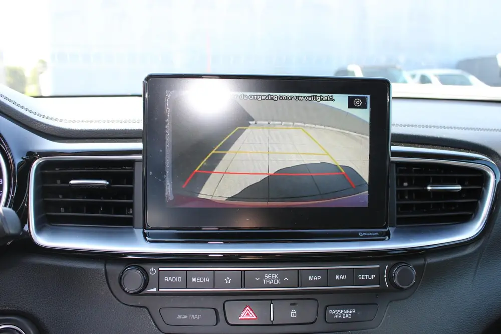 Kia Ceed 1.4 T-GDi DynamicPlusLine AUTOMAAT STOEL- STUURVERW uit 2019, foto 17