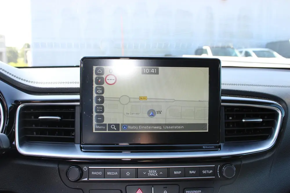 Kia Ceed 1.4 T-GDi DynamicPlusLine AUTOMAAT STOEL- STUURVERW uit 2019, foto 18